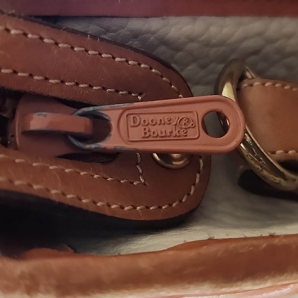Dooney & Bourke AWL Vintage Pebbled Leather Satchel – Ivory & Tan - Picture 9 of 11